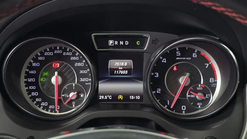 Mercedes-Benz GLA-Class
