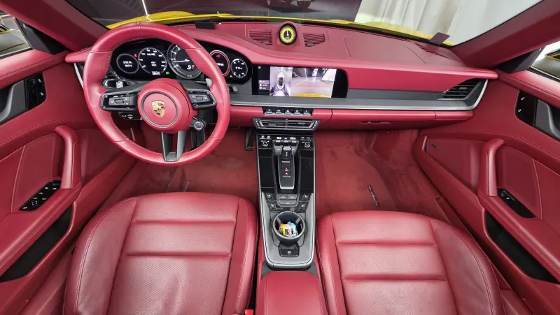 Porsche 911