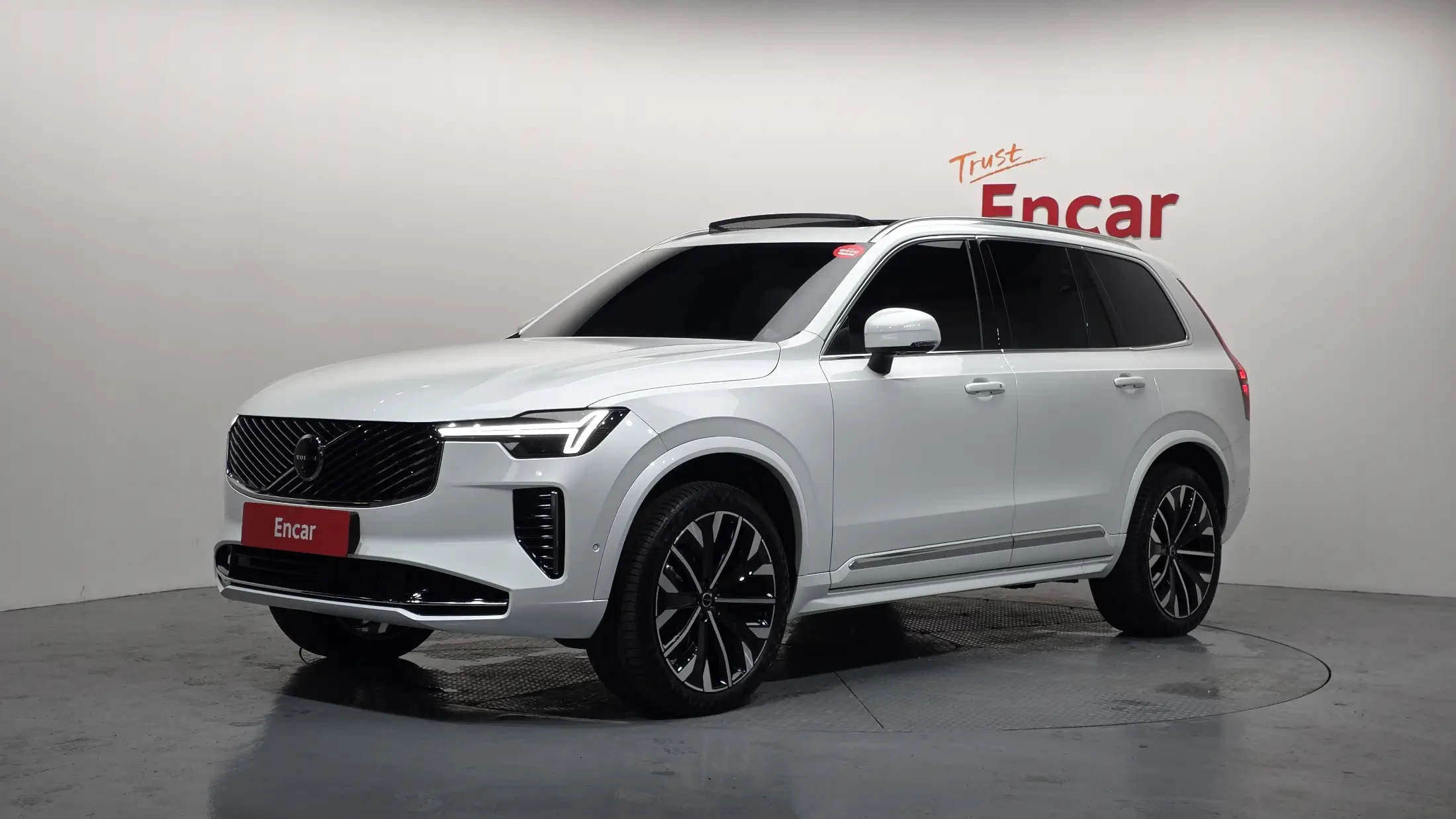 Volvo XC90 2025
