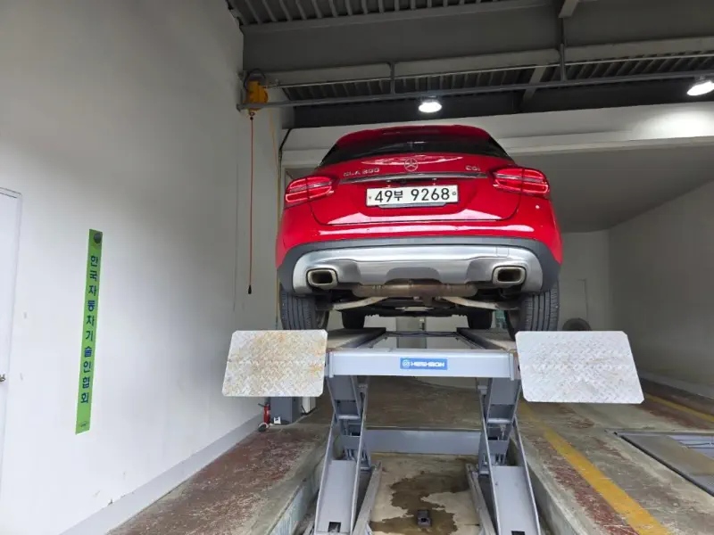 Mercedes-Benz GLA-Class