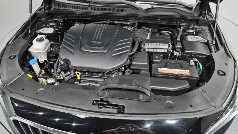 Hyundai Aslan