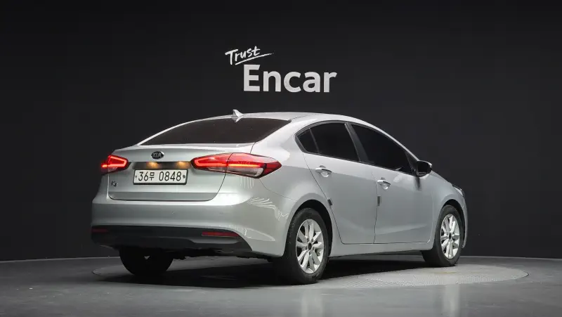 Kia K3