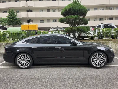 Audi A7