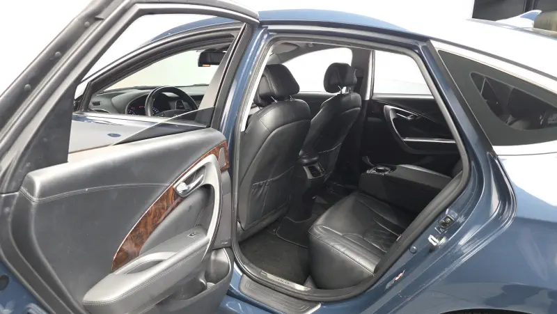 Hyundai Aslan