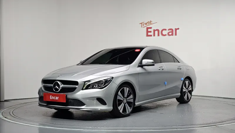 Mercedes-Benz CLA-Class