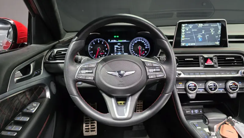 Genesis G70
