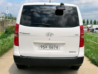 Hyundai Grand Starex