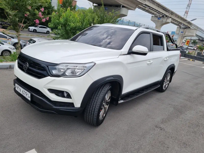 SsangYong Rexton Sports