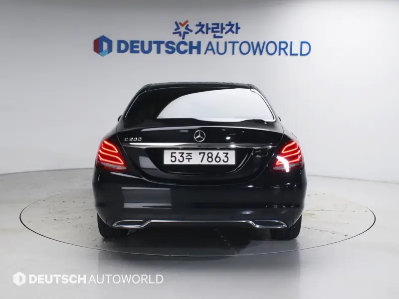 Mercedes-Benz C-Class