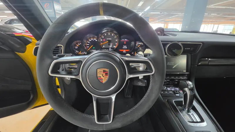 Porsche 911