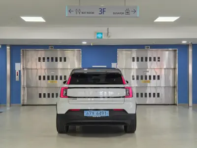 Volvo EX30