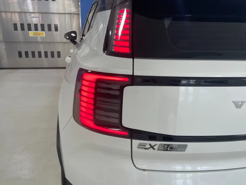 Volvo EX30