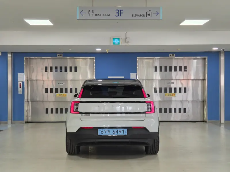 Volvo EX30