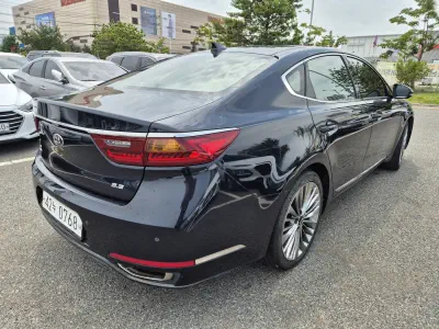 Kia K7