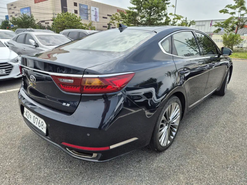 Kia K7