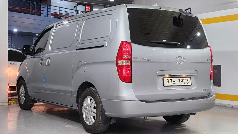Hyundai Grand Starex