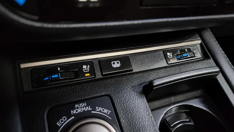 Lexus ES300h