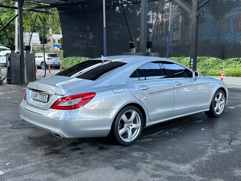 Mercedes-Benz CLS-Class