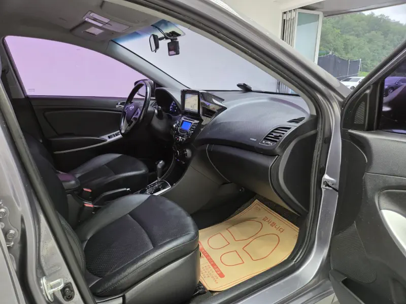 Hyundai Accent