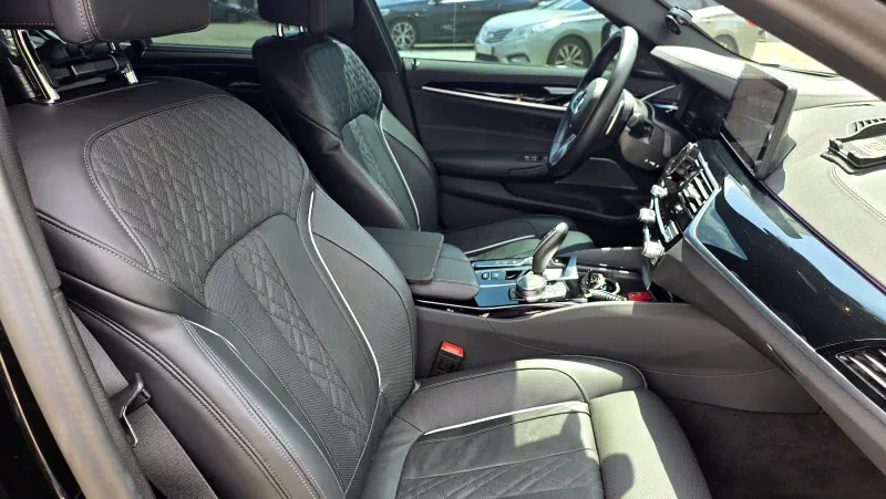 BMW 5-Series