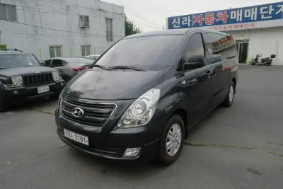 Hyundai Grand Starex