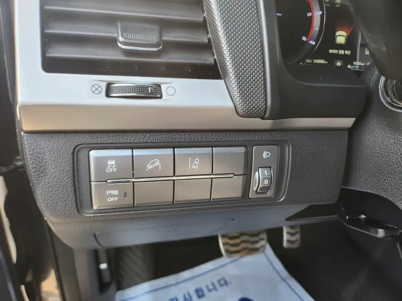 SsangYong Rexton Sports Khan