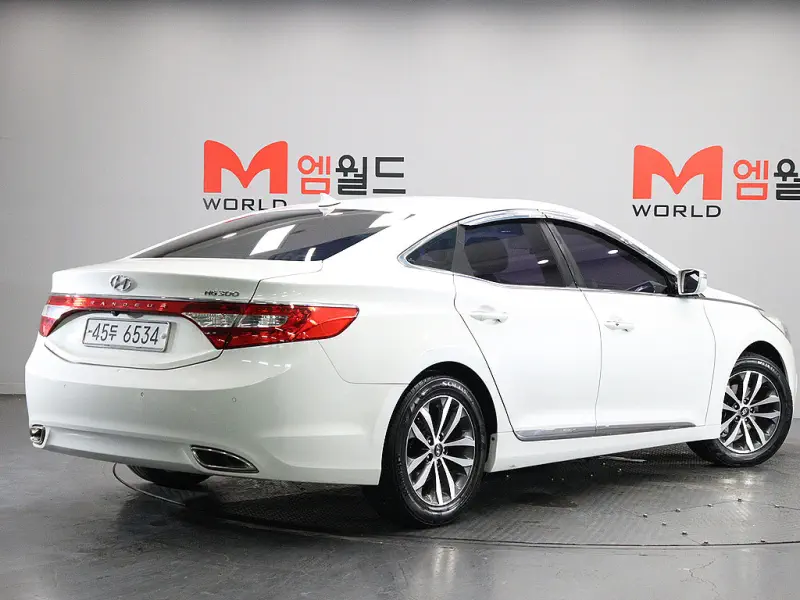 Hyundai Grandeur