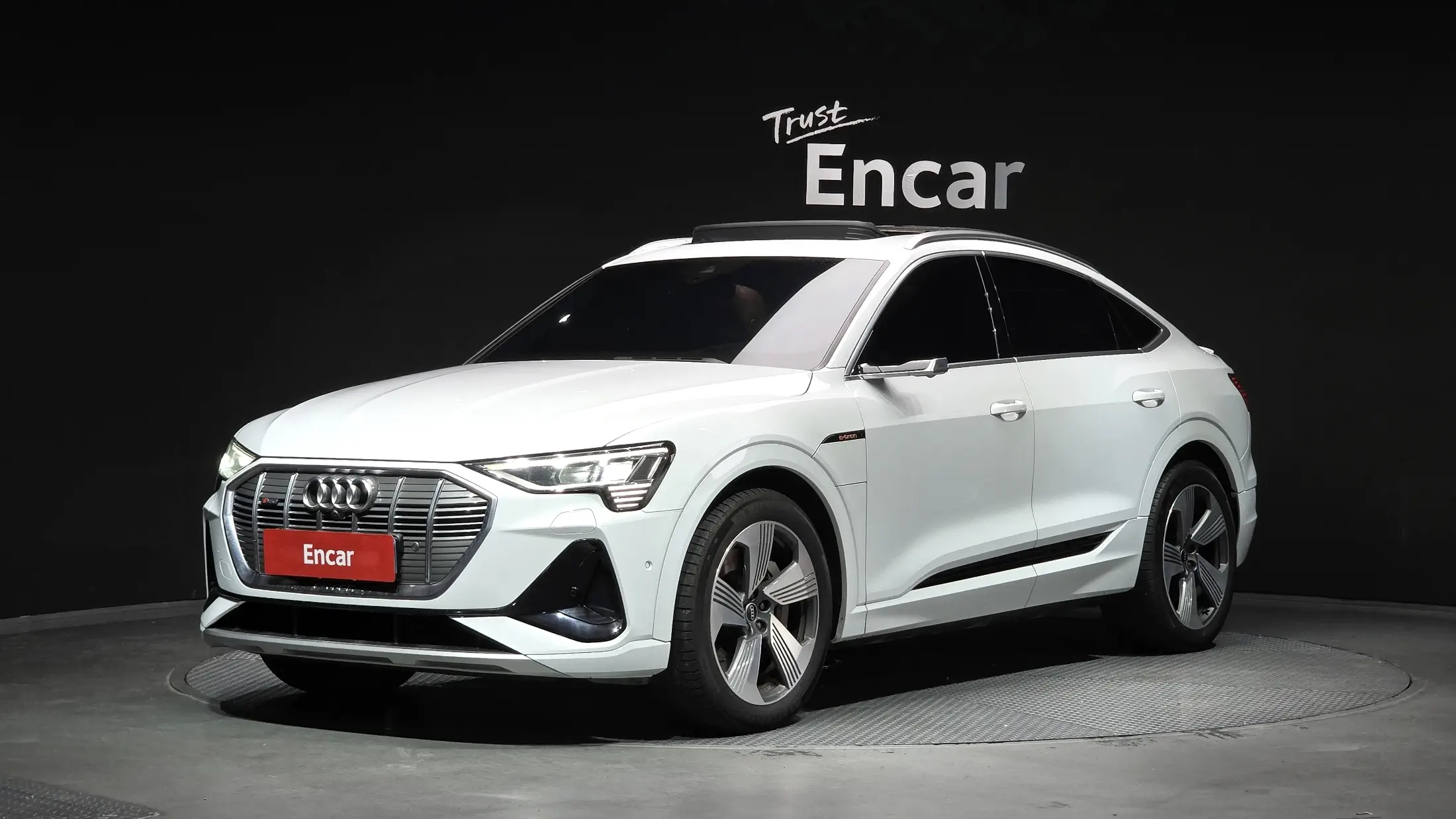 Audi e-tron 2021