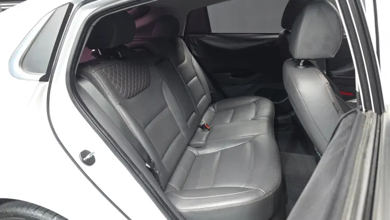 Hyundai Ioniq