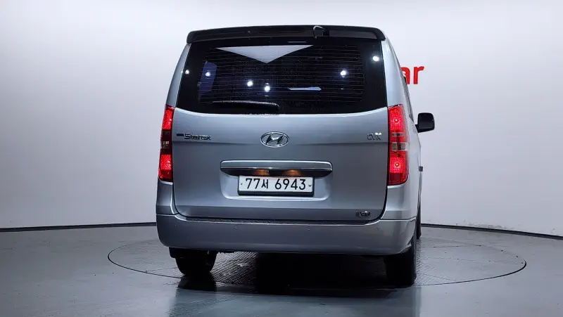 Hyundai Grand Starex