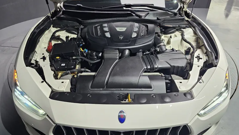Maserati Ghibli