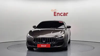 Maserati Ghibli