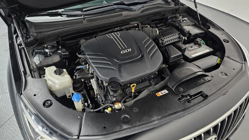 Hyundai Aslan