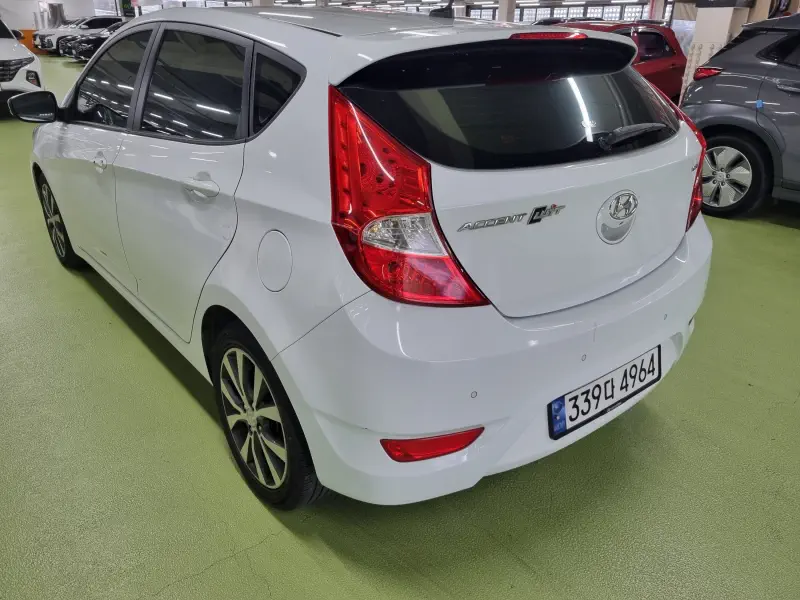 Hyundai Accent