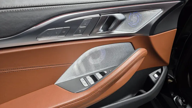 BMW 8-Series