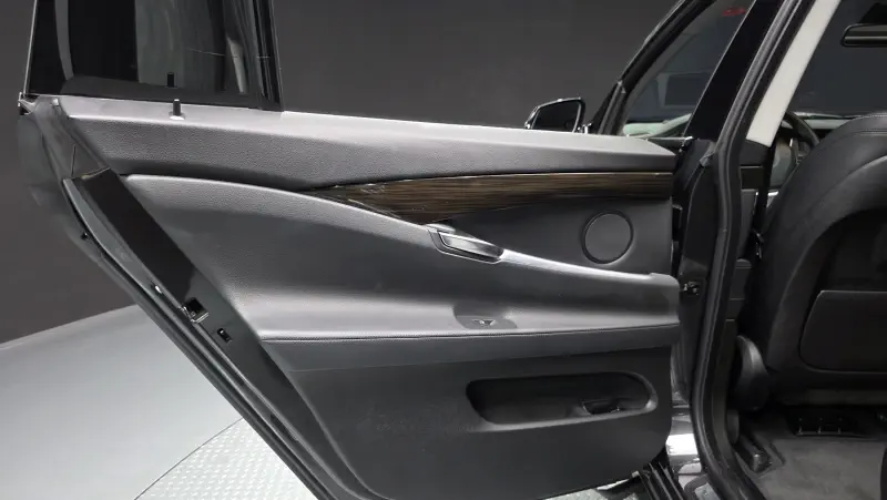 BMW 5-Series Gran Turismo