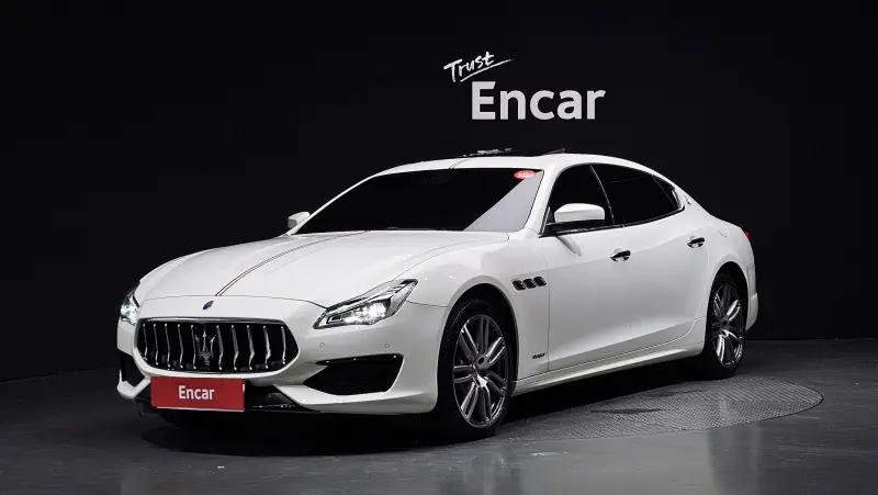 Maserati Quattroporte