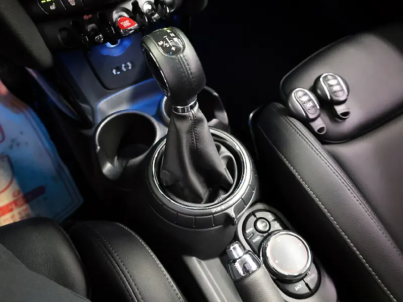 MINI Hatch
