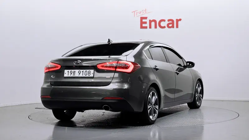 Kia K3