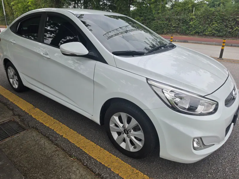 Hyundai Accent