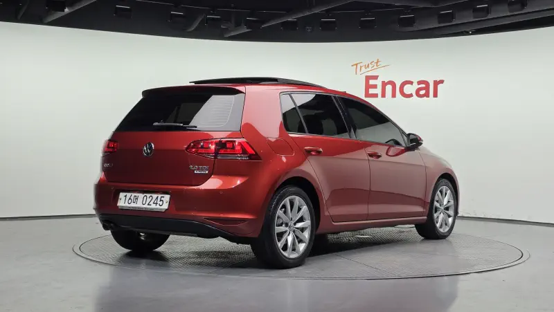 Volkswagen Golf