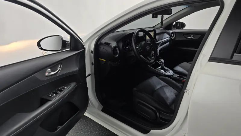 Купить Kia K3 Gyeonggi из Кореи