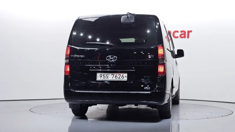 Hyundai Grand Starex