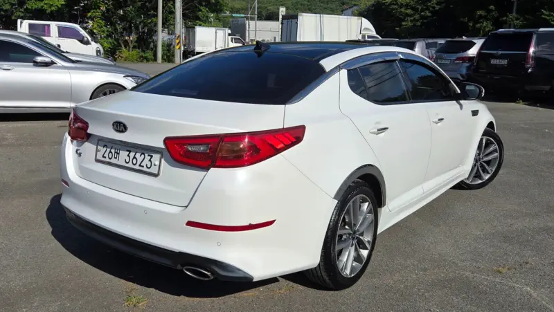 Kia K5