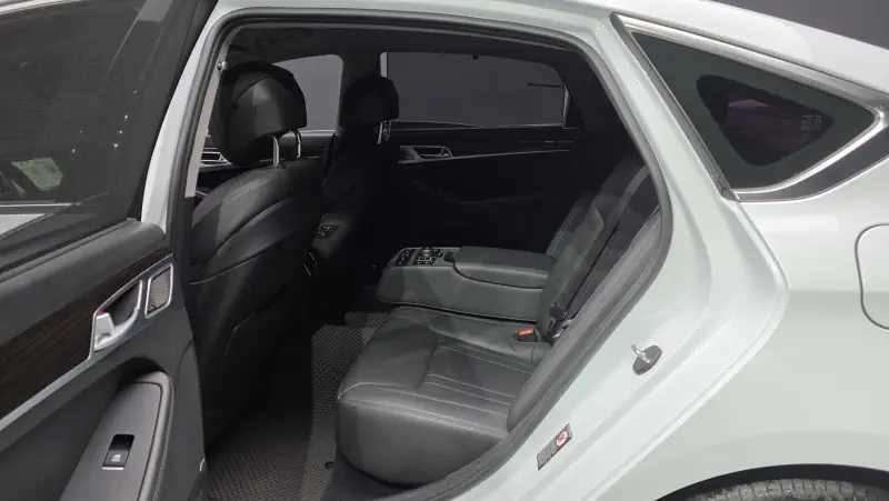 Купить Genesis G80 Gyeonggi из Кореи