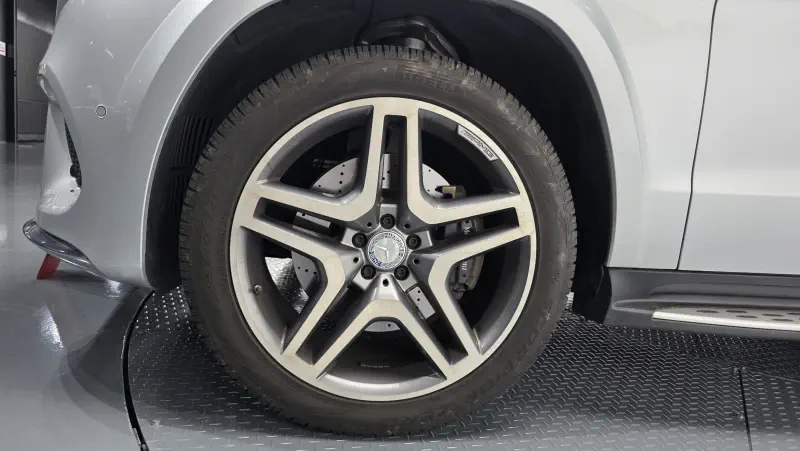 Mercedes-Benz GLS-Class