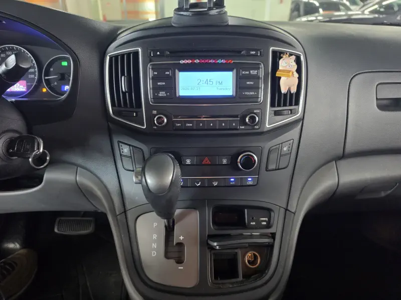 Hyundai Grand Starex