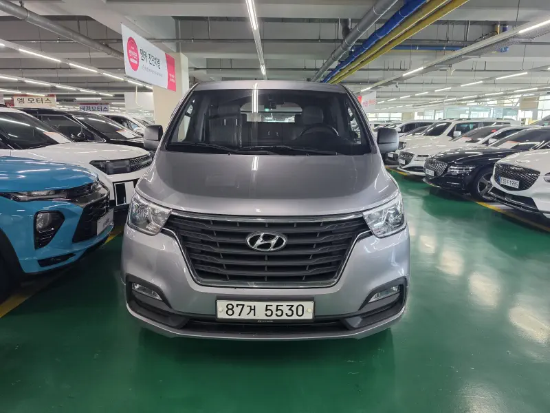 Hyundai Grand Starex