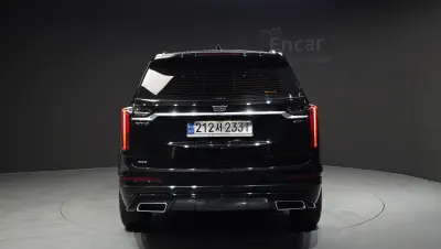 Cadillac XT6