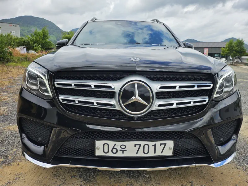 Mercedes-Benz GLS-Class